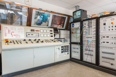 La stazione di controllo di Damstra Lab