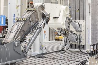 大型油圧テストコンポーネント