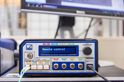 Receiver unit of the HBM ISOBE isolation system