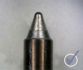 Rounded, broadsoldering tip; high heat capacity